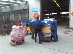 福瑞得機(jī)械座駕壓路機(jī)，手扶壓路機(jī)包裝發(fā)貨