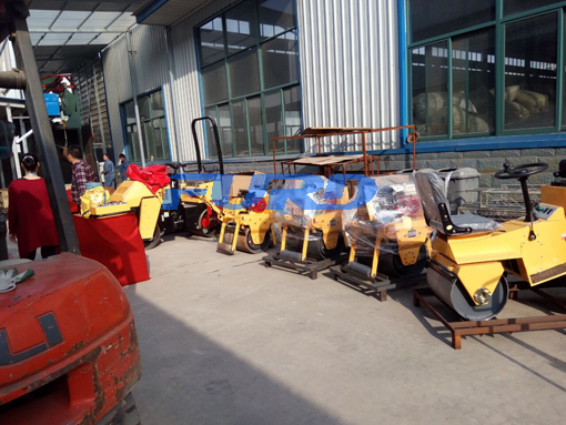 福瑞得機(jī)械座駕壓路機(jī)，手扶壓路機(jī)，小型灌縫機(jī)，井蓋切割機(jī)及時(shí)發(fā)貨