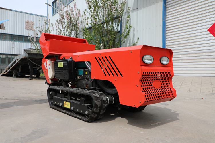 茶園施肥用履帶式田園管理機，遙控作業(yè)超輕松