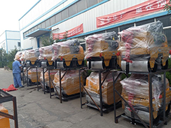 福瑞得23臺(tái)小型壓路機(jī)裝車出口埃塞俄比亞 福瑞得23臺(tái)小型壓路機(jī)裝車出口埃塞俄比亞