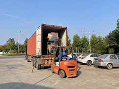 福瑞得機(jī)械24臺(tái)手扶雙鋼輪壓路機(jī)裝柜發(fā)往埃塞俄比亞 福瑞得機(jī)械24臺(tái)手扶雙鋼輪壓路機(jī)裝柜發(fā)往埃塞俄比亞